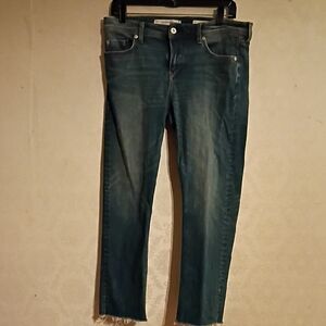 Pilcro Anthropology Freyed Cropped Slim Straight Jeans. Size 29.